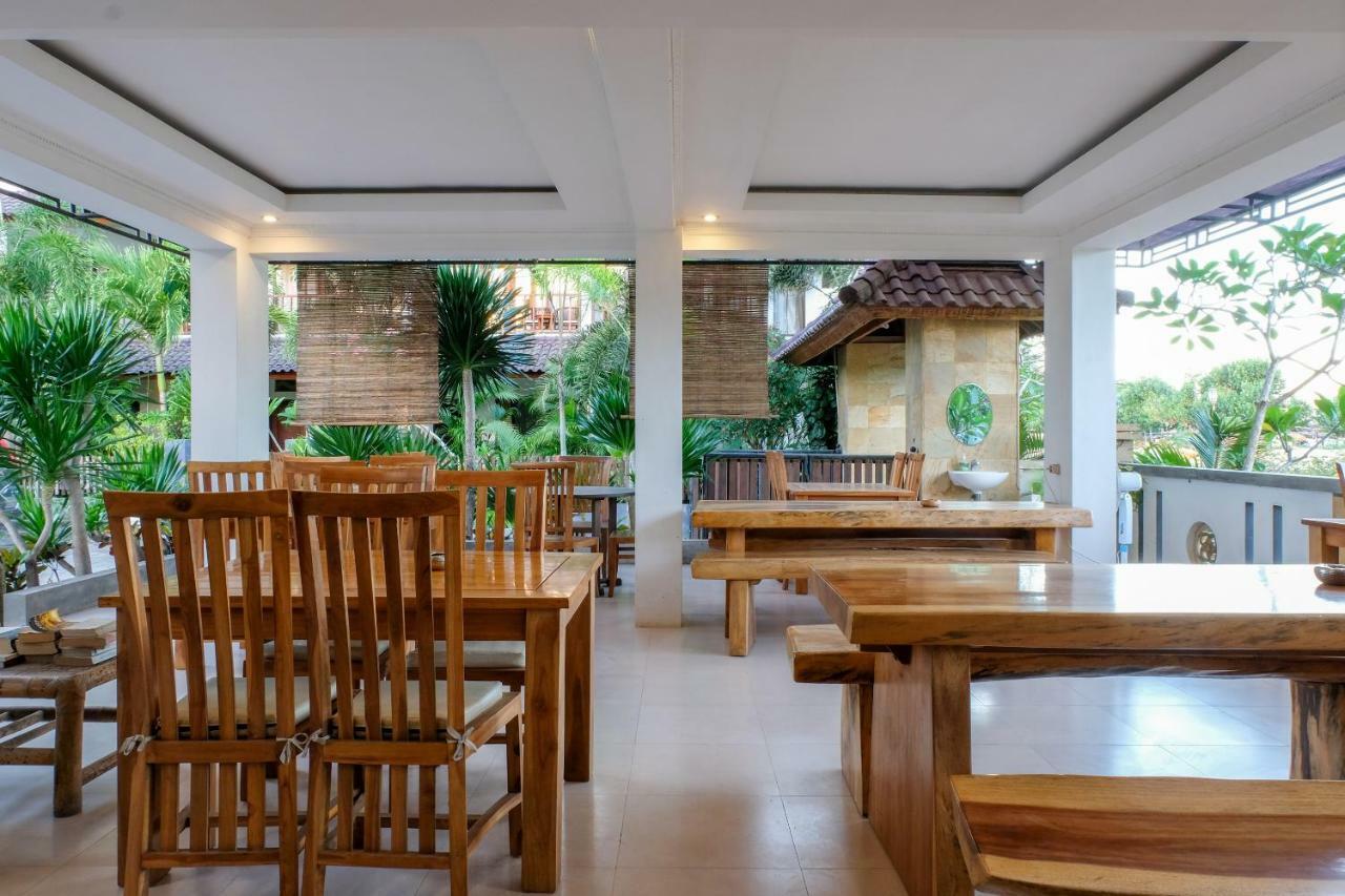 Friends Beach Hotel Kuta  Eksteriør bilde